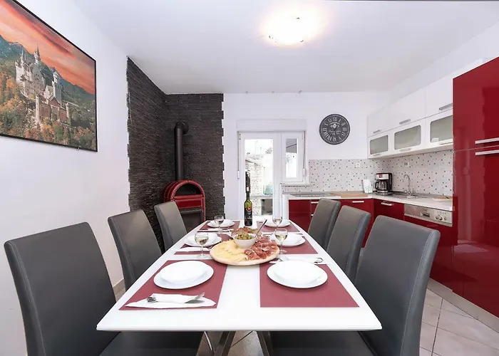 Andrina Apartment